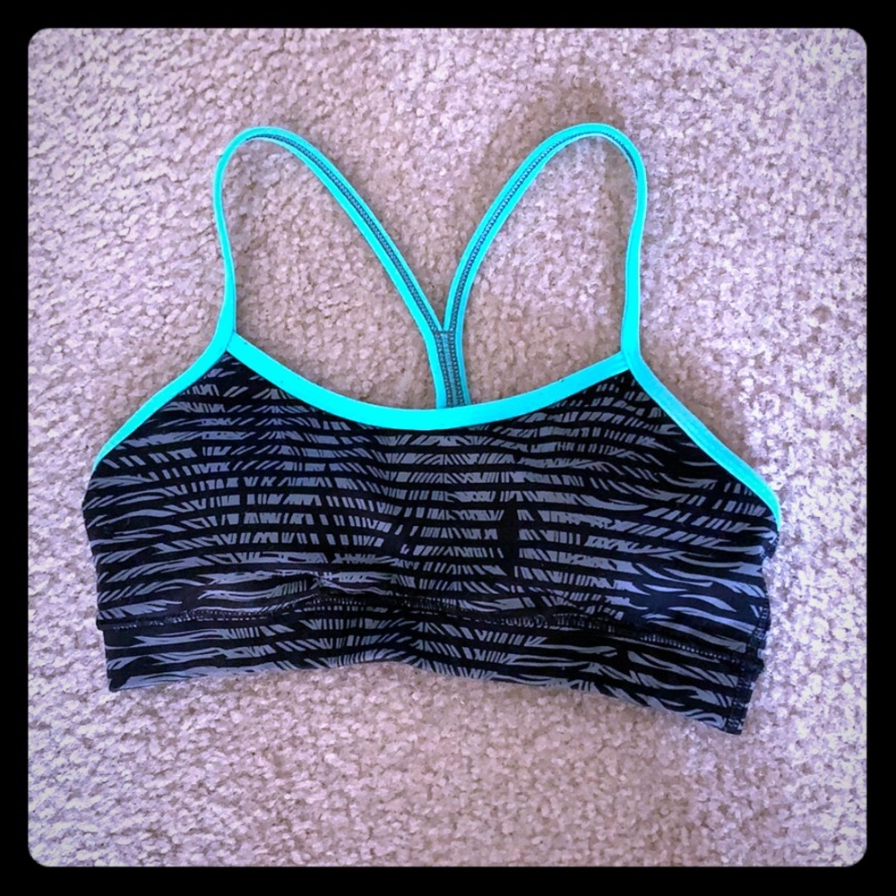 Lululemon Flow Y Bra